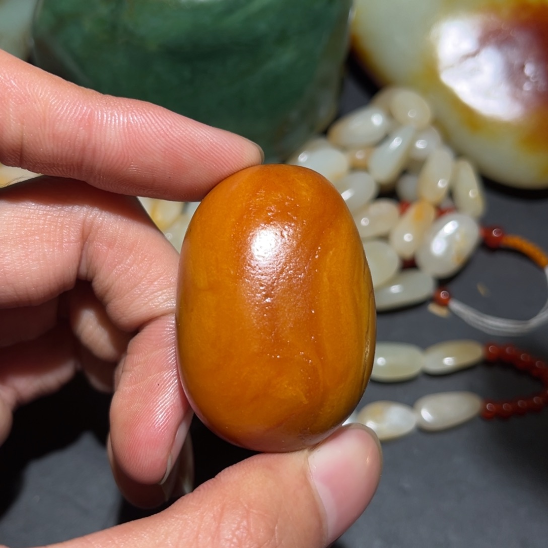 和田玉未镶嵌珠宝奇石