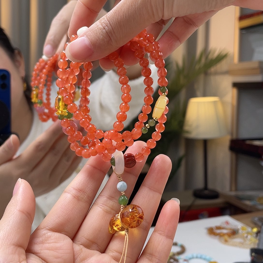 琥珀裸石未镶嵌琥珀手链