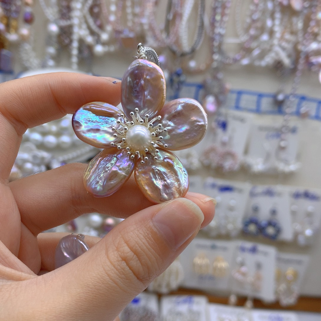 淡水珍珠颈饰合金