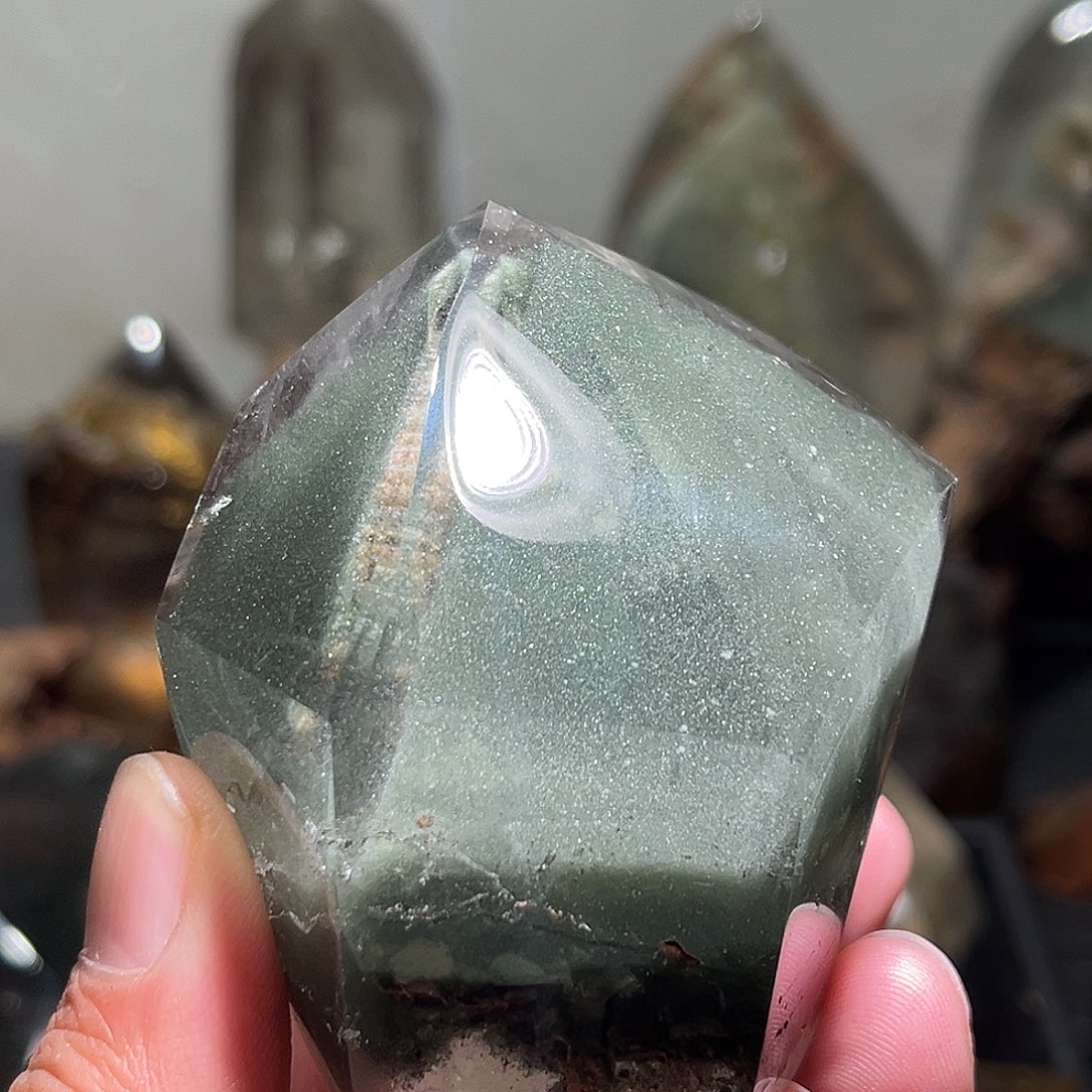 水晶未镶嵌大型摆件（非配饰）