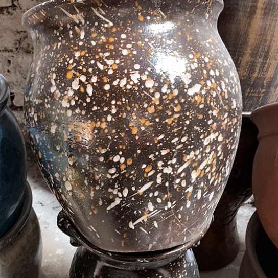 紫砂花盆口27高度31黑处理