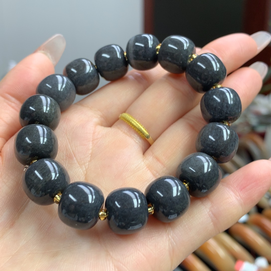 石英质玉未镶嵌串