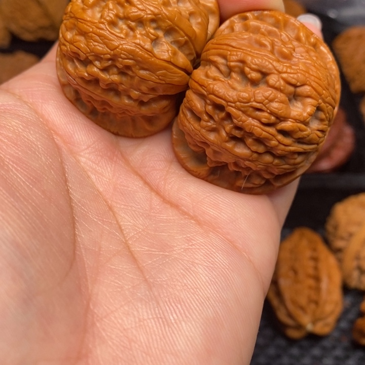 秦岭野生文玩核桃81