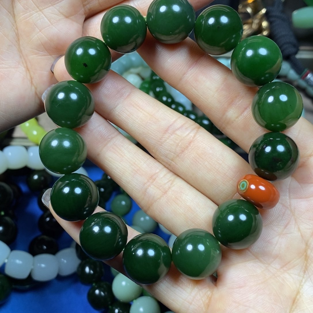 和田玉手串未镶嵌