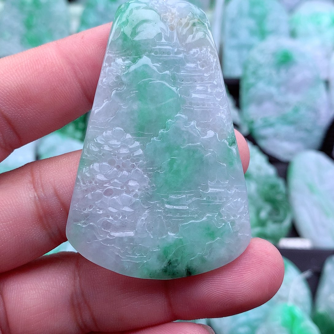 翡翠吊坠(不含链)未镶嵌