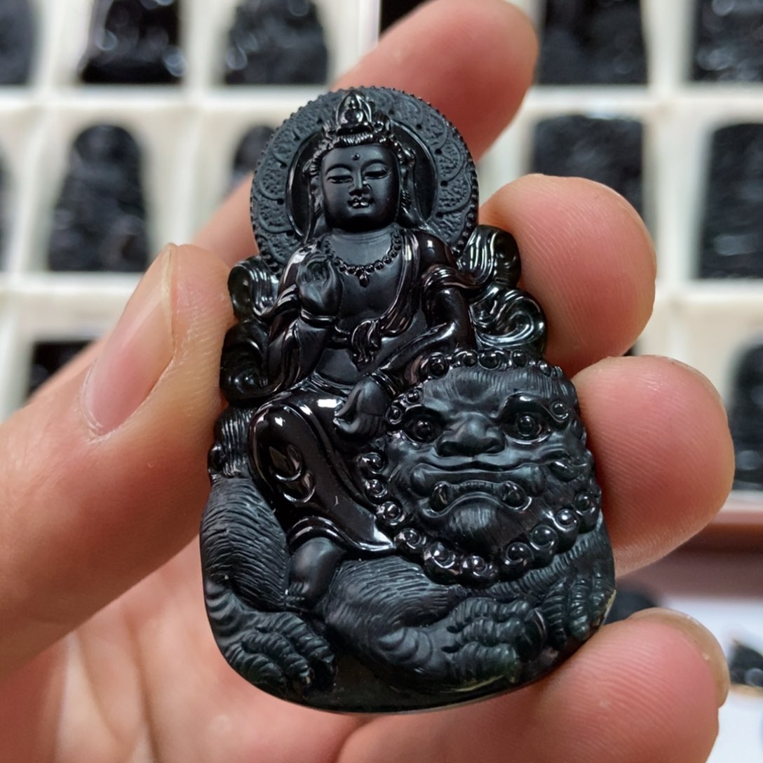 翡翠颈饰未镶嵌大*