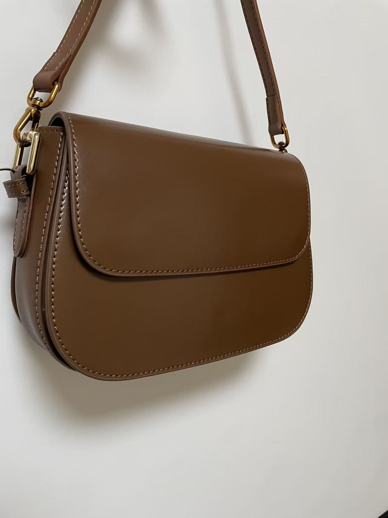 直播扣号专拍 尾货牛皮包 默认微瑕疵 实物以主播展示编码下单