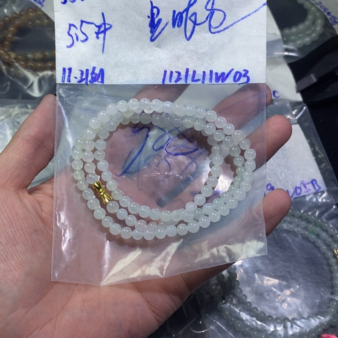 定制翡翠未镶嵌显**@