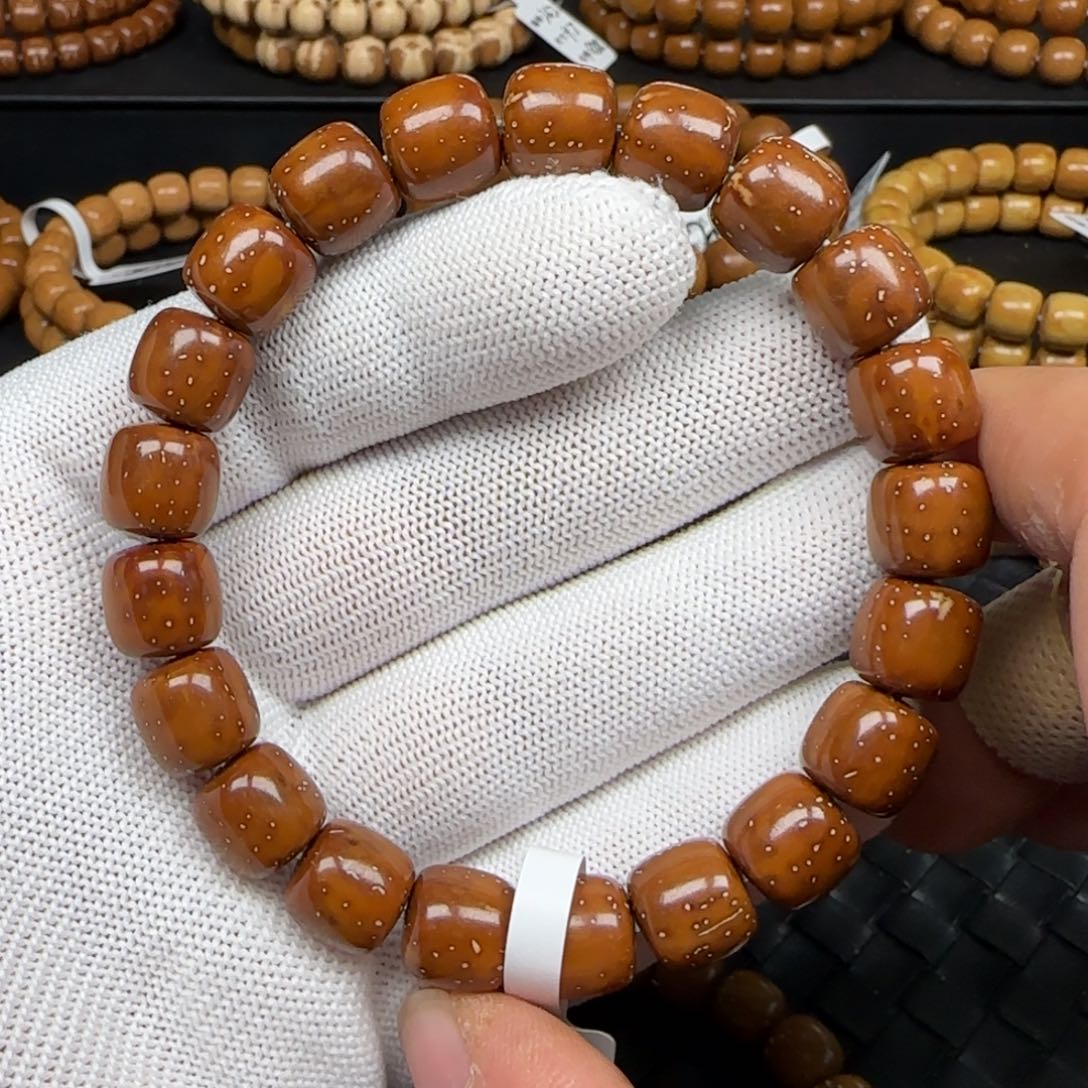 紫金鼠手串11mm实心老型（咖皮老料）272