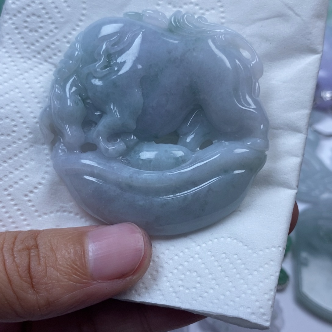 颈饰未镶嵌翡翠翡翠