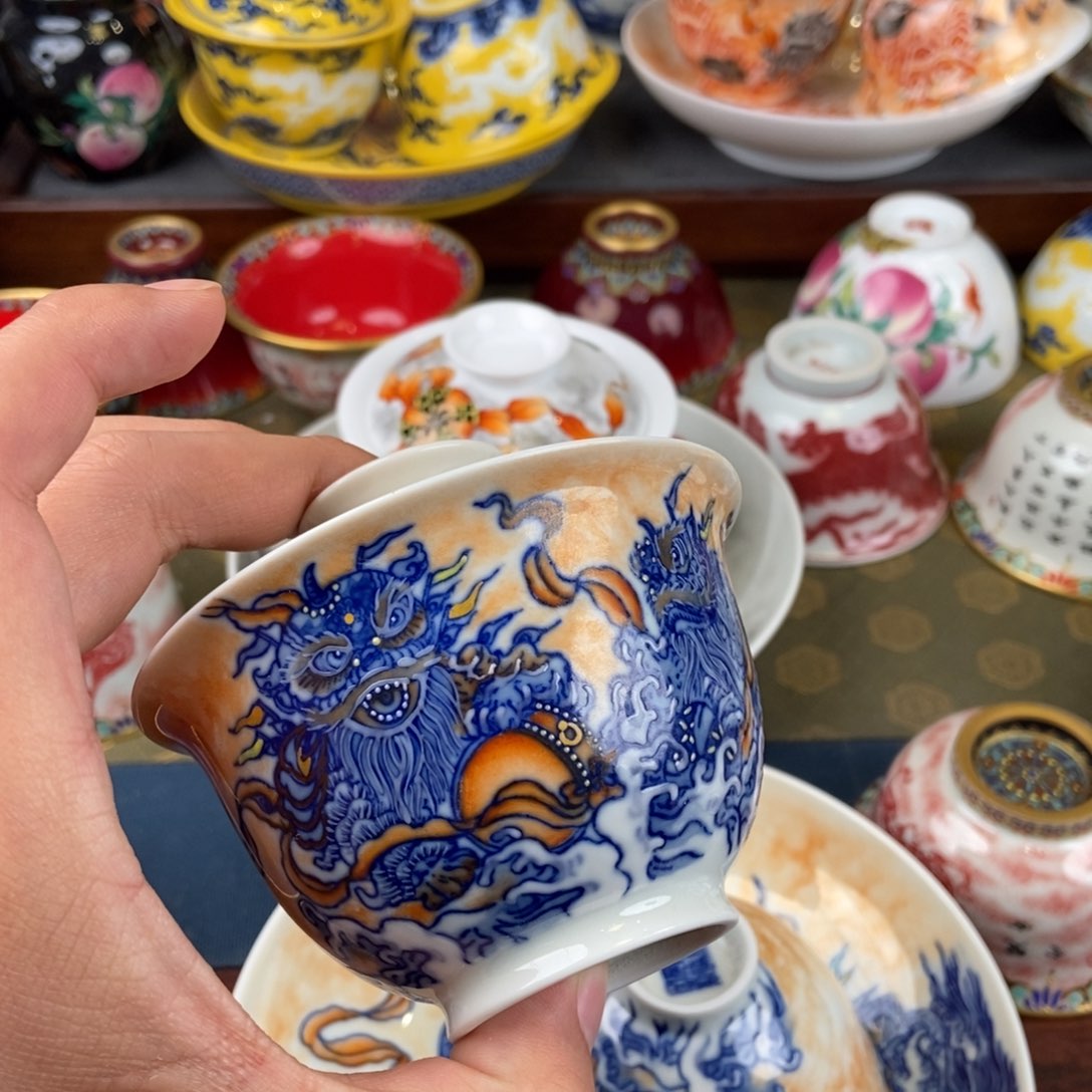 陶瓷艺术家的作品是一种非常