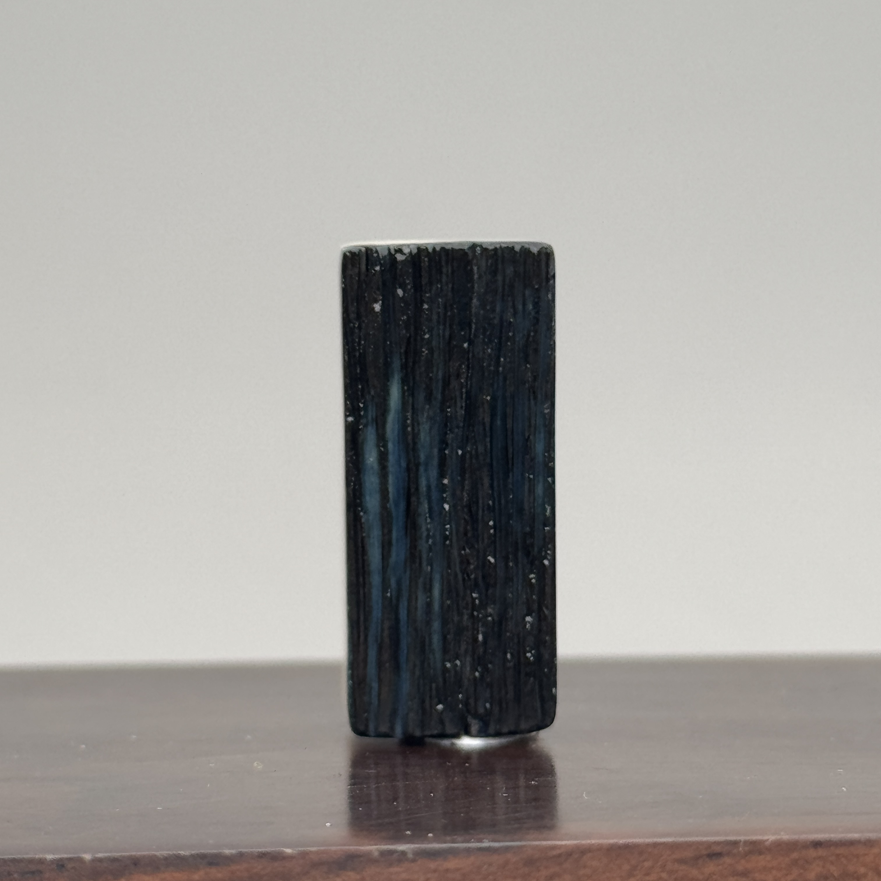 DEZHI/德志29*12*11mm6.7g蓝皮树皮纹无事牌猛犸牙K456打孔绑绳