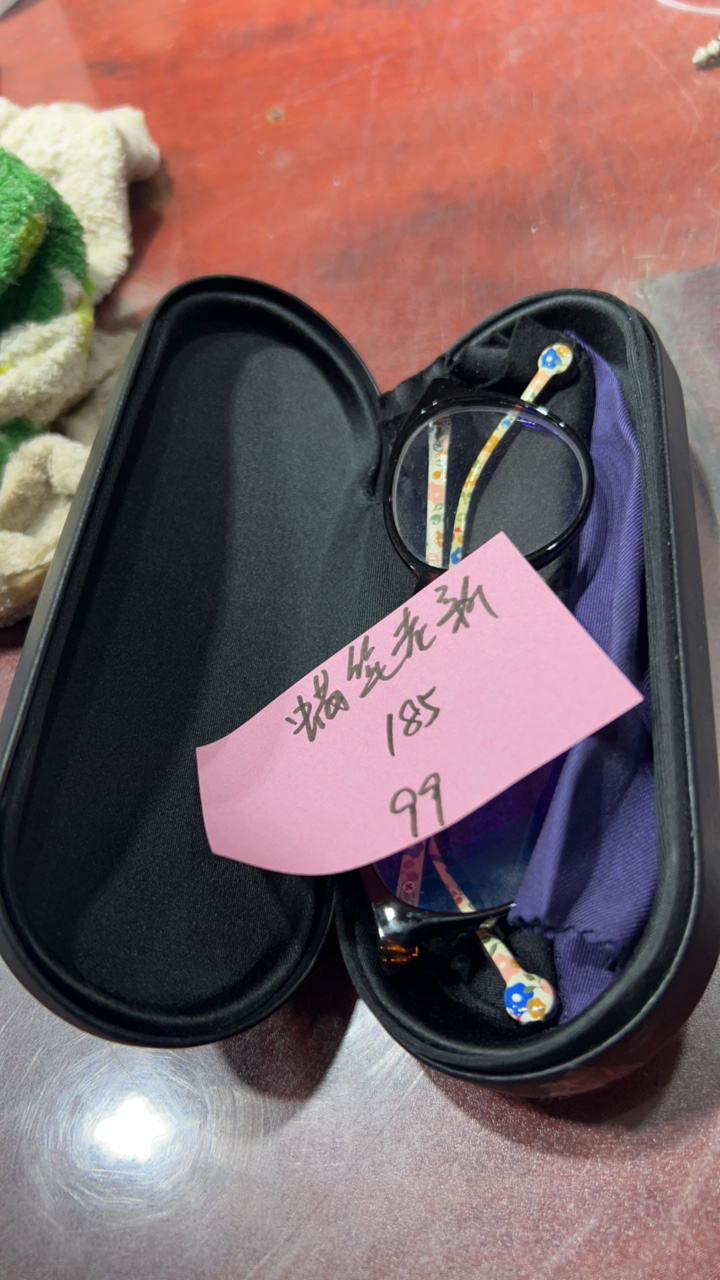 8新  二手电子商品配件，看好下单，不保证好坏。185