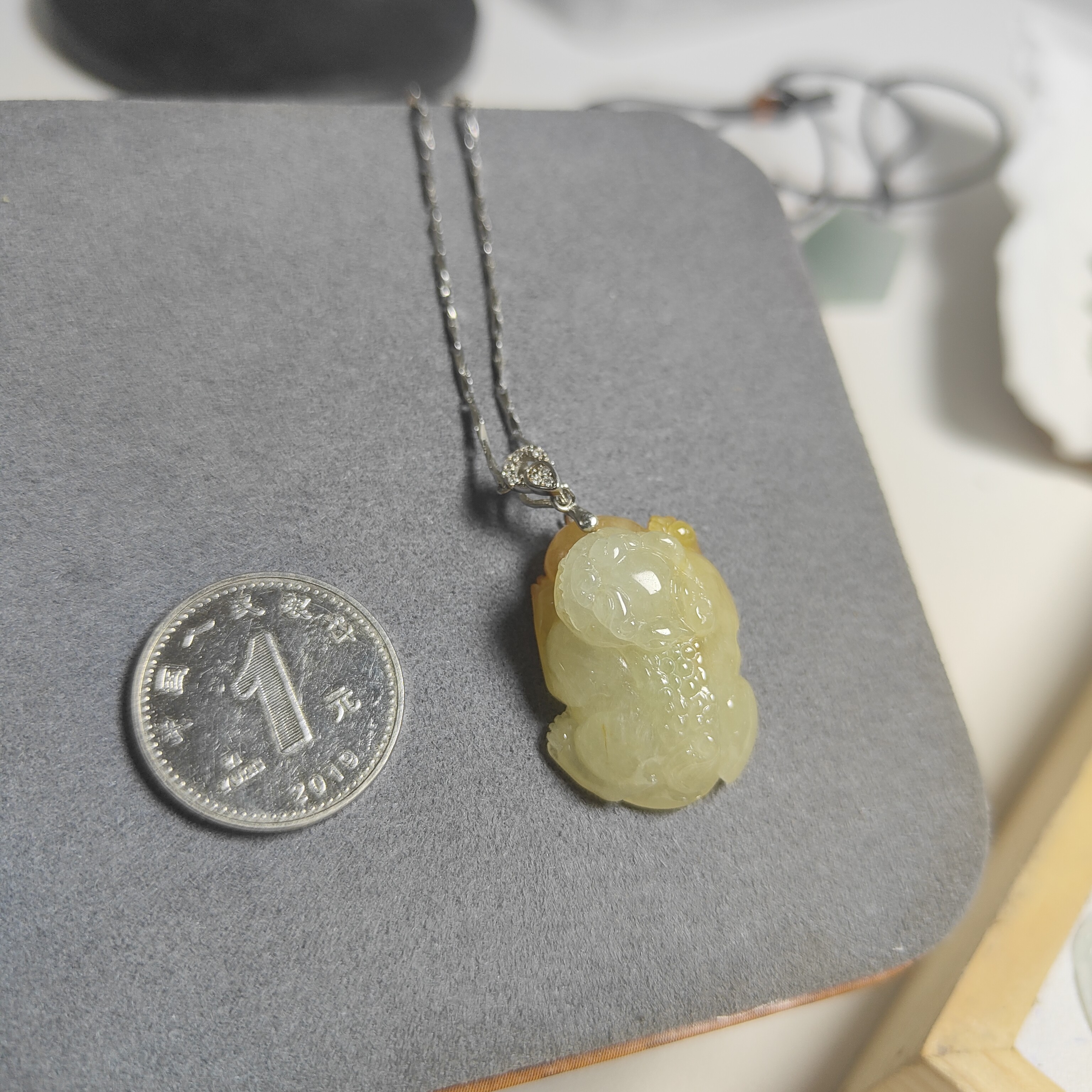 满黄翡翠小貔貅满工满色