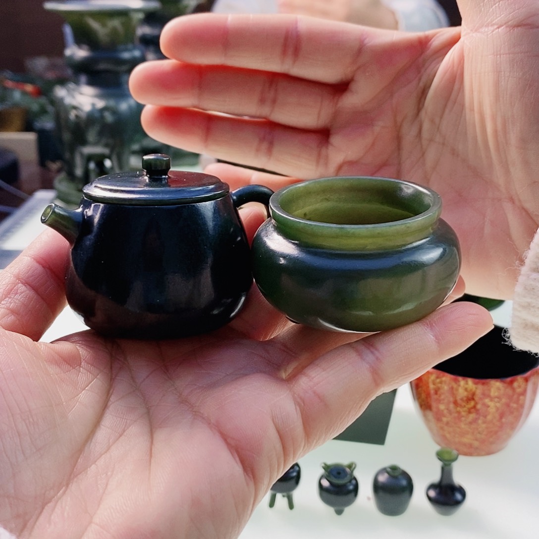 和田玉（青玉）摆件未镶嵌叶***生