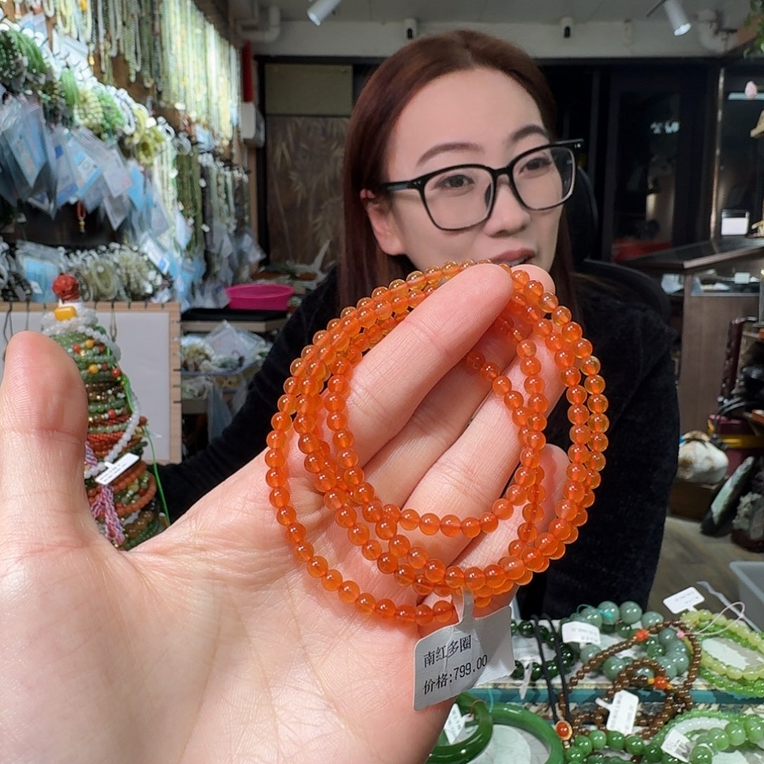 南红玛瑙未镶嵌颈饰