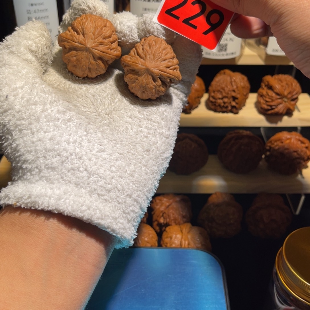 文玩核桃把件40原生态铁锤 编号229