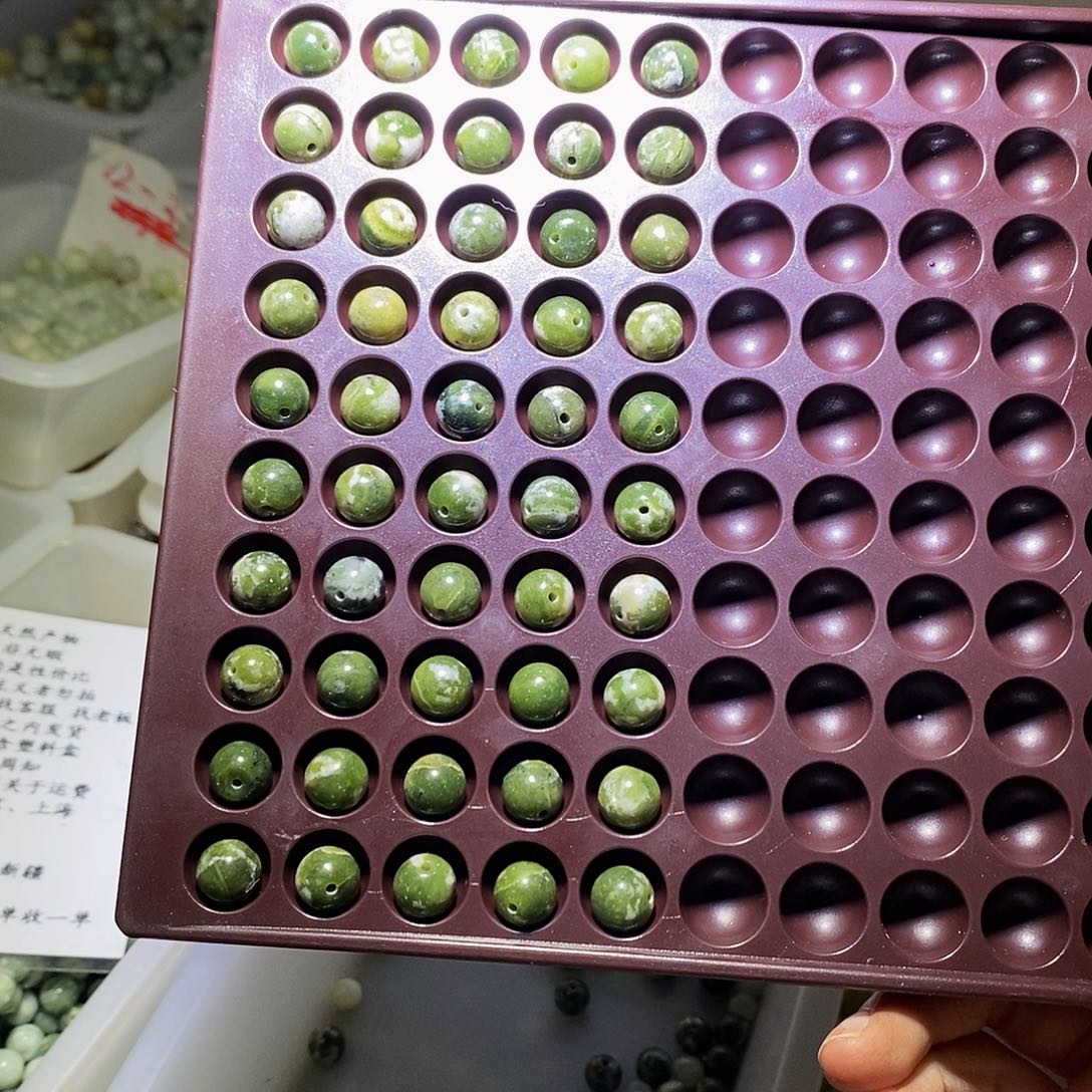 【闪购商品】蛇纹石玉其他未镶嵌67