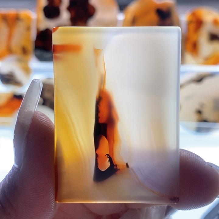 玛瑙/玉髓颈饰未镶嵌