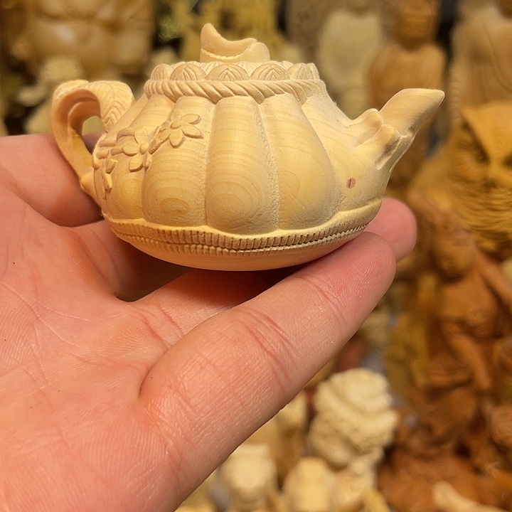 黄杨木瑕疵把把壶