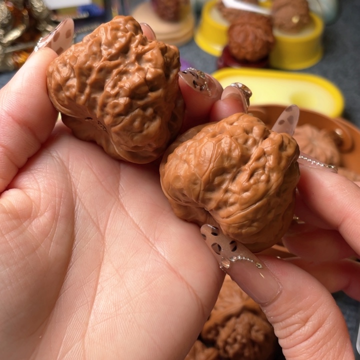 文玩核桃把件清*蛙蛙