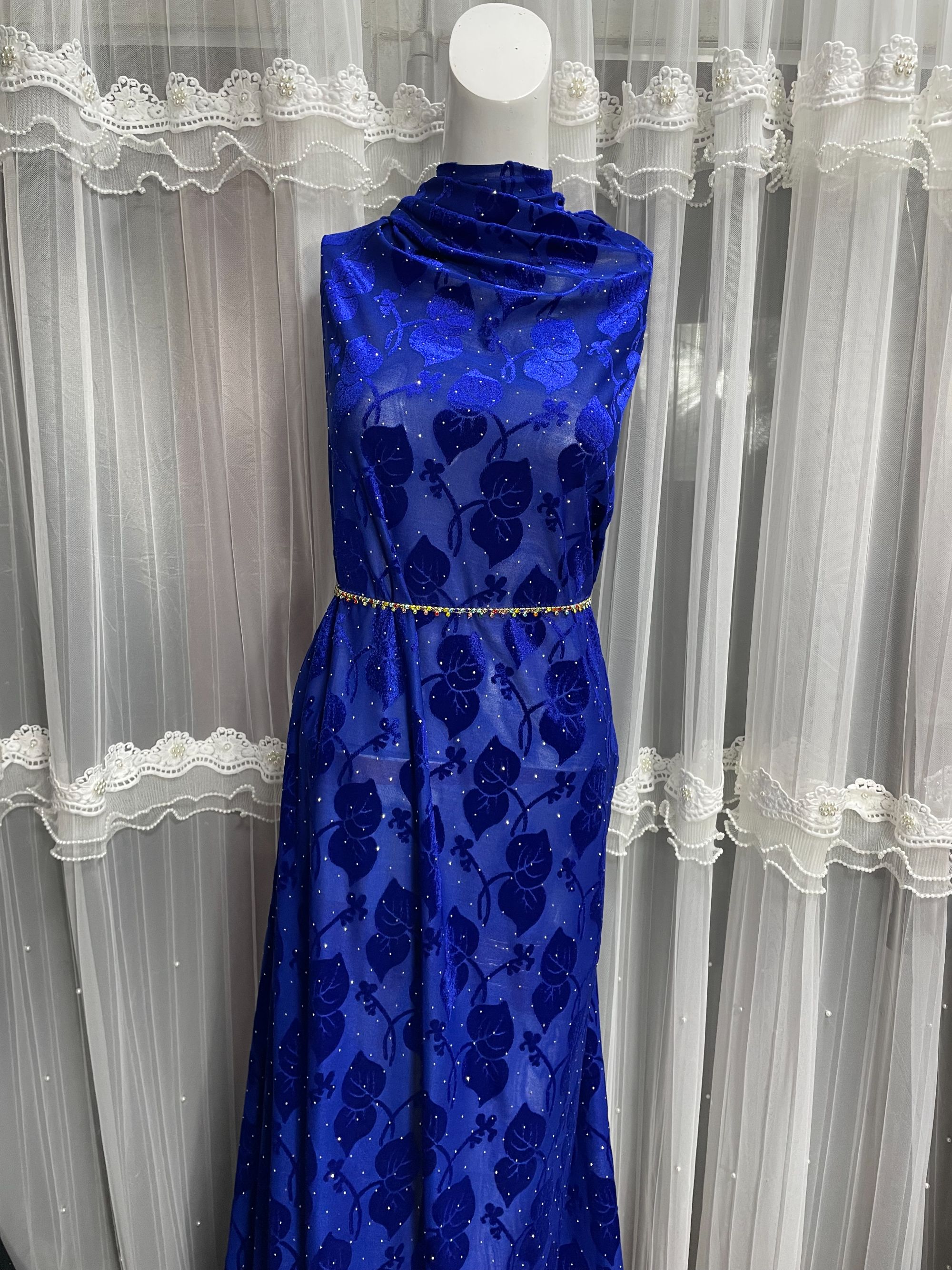 韩国金丝绒布料 花叶宝石蓝 KORIYA DUHAWISI