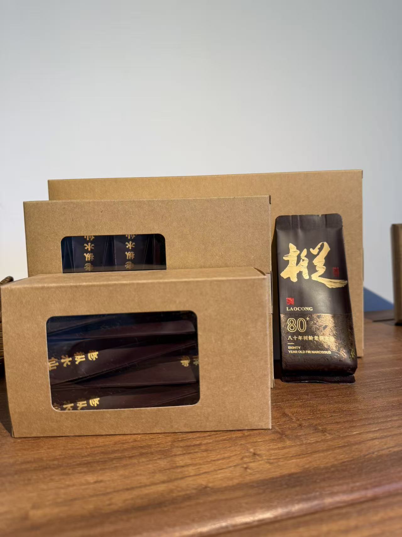 【岩】2025年中轻火80+老枞水仙.木质木屑味，茶汤甜润，回甘迅猛