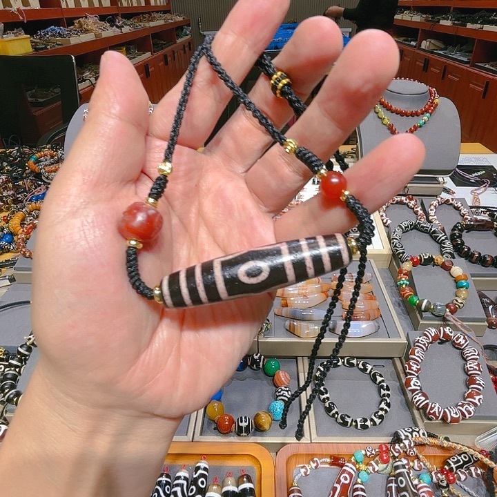 未镶嵌玛瑙/玉髓珠宝奇石