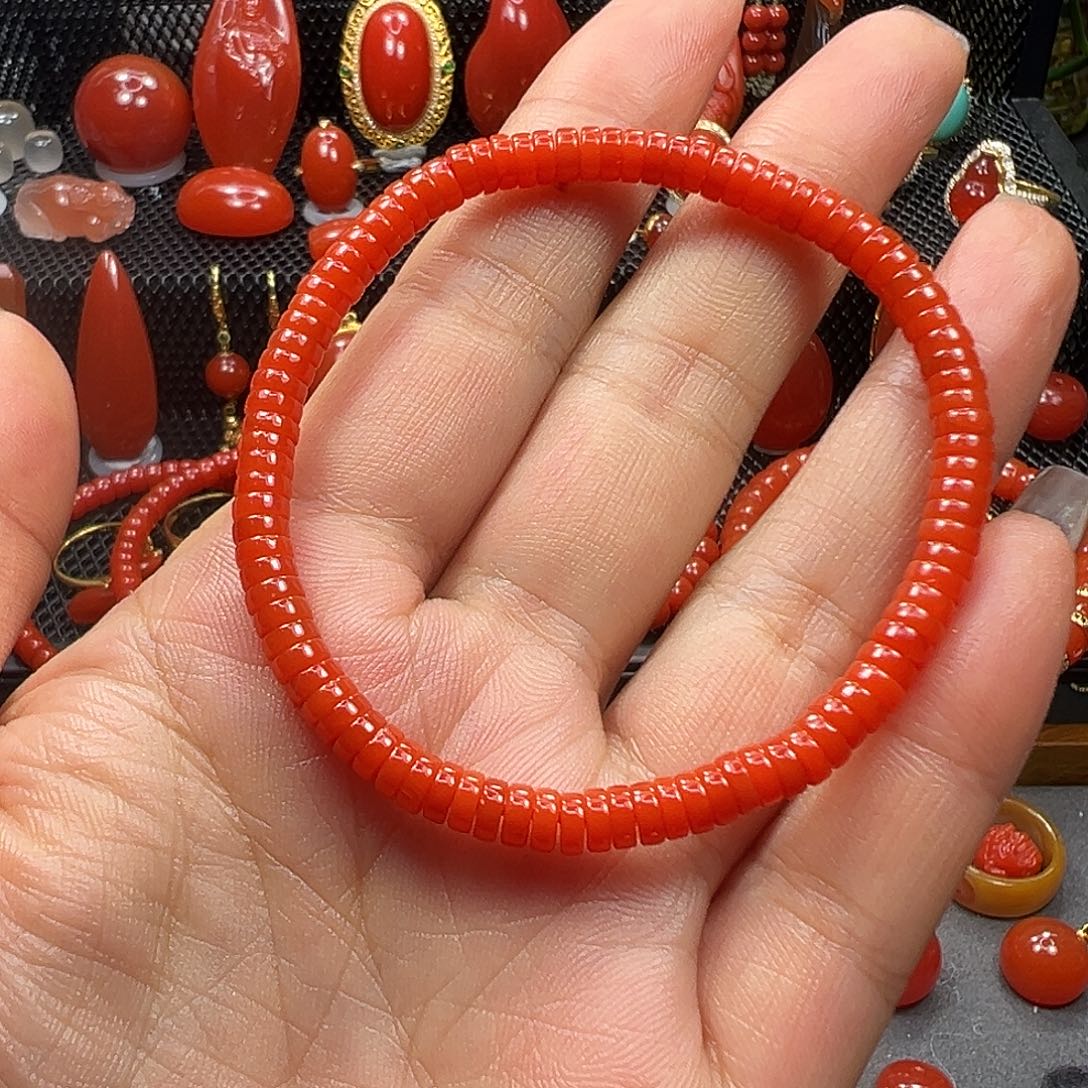 南红玛瑙未镶嵌药片单圈手串