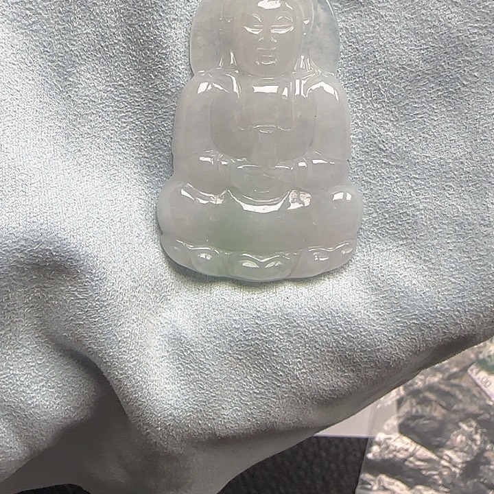 翡翠未镶嵌颈饰天然缅甸翡翠A