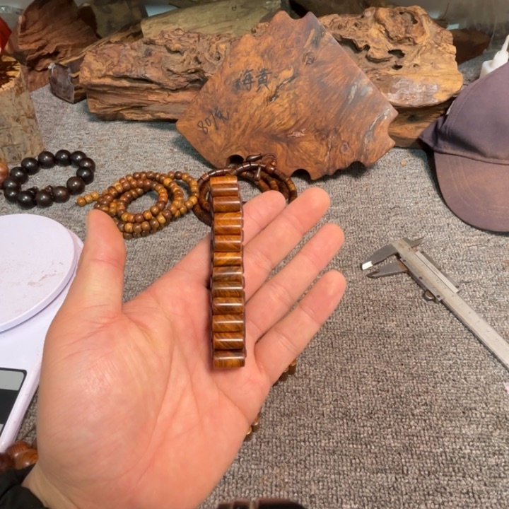 黄花梨/降香黄檀?**?哎呦