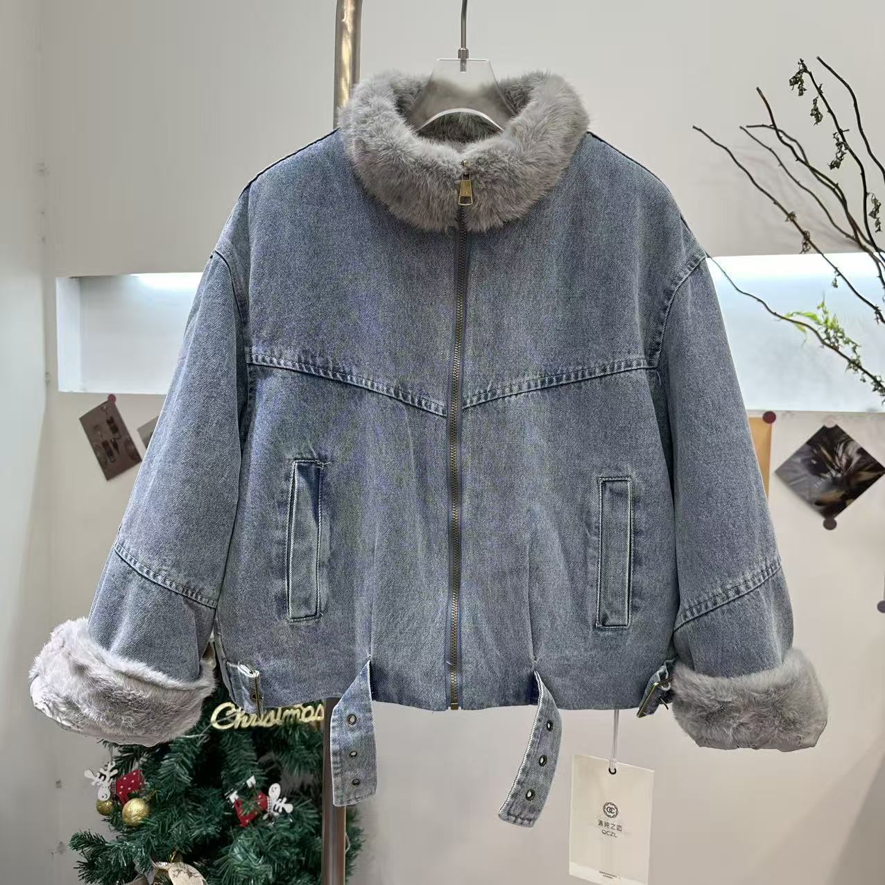 时髦加厚牛仔棉服外套女冬季2025新款设计感减龄小众短款美式棉衣