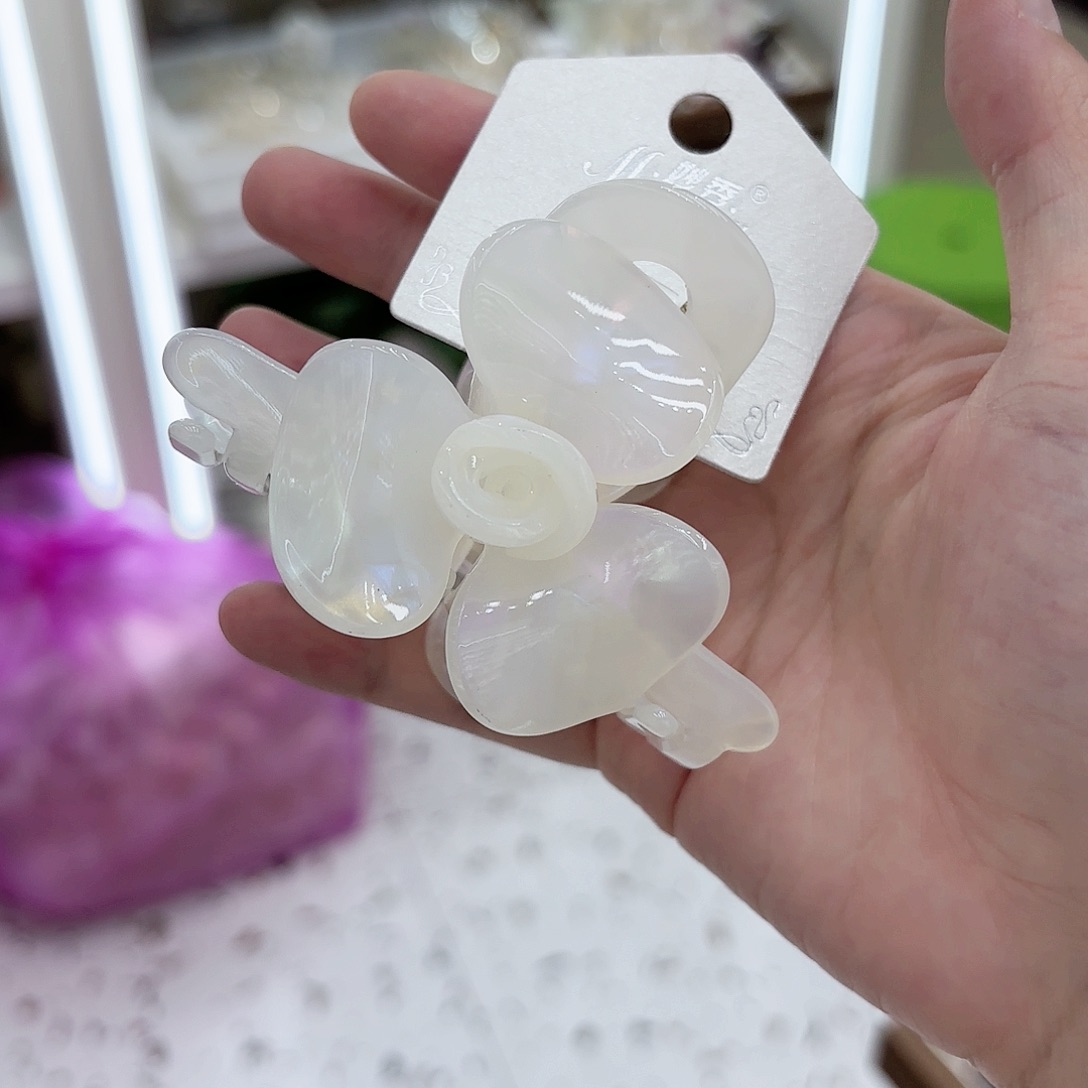 布艺非金属醋酸白花抓夹