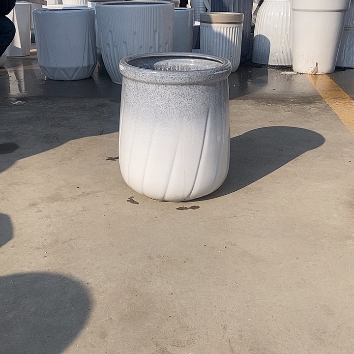 斜纹渐变灰水滴大号口28高34福利