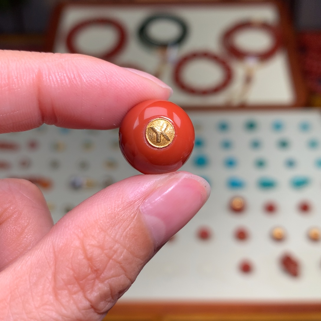 南红玛瑙颈饰未镶嵌