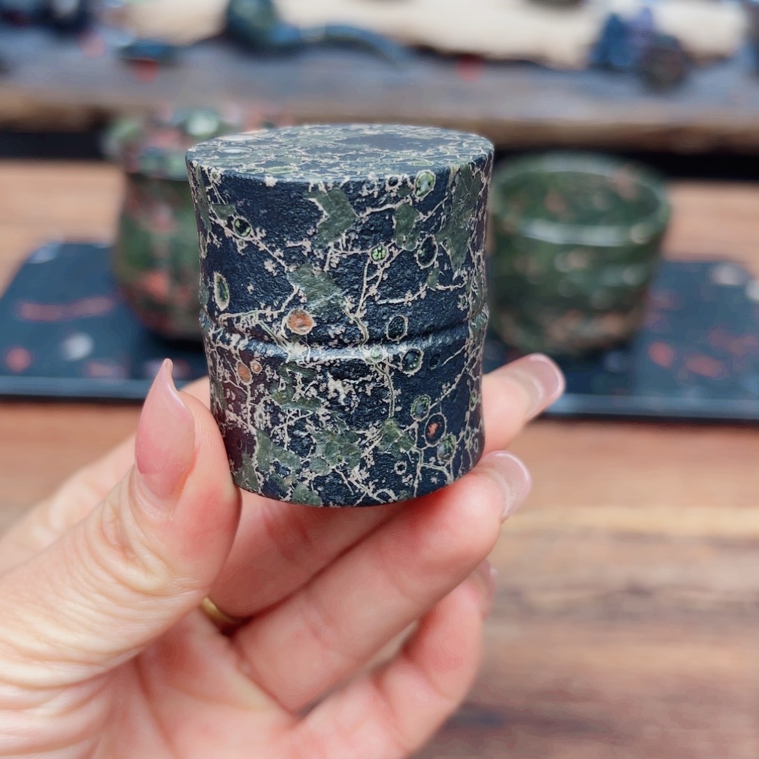 康能美玉瓷安山玉