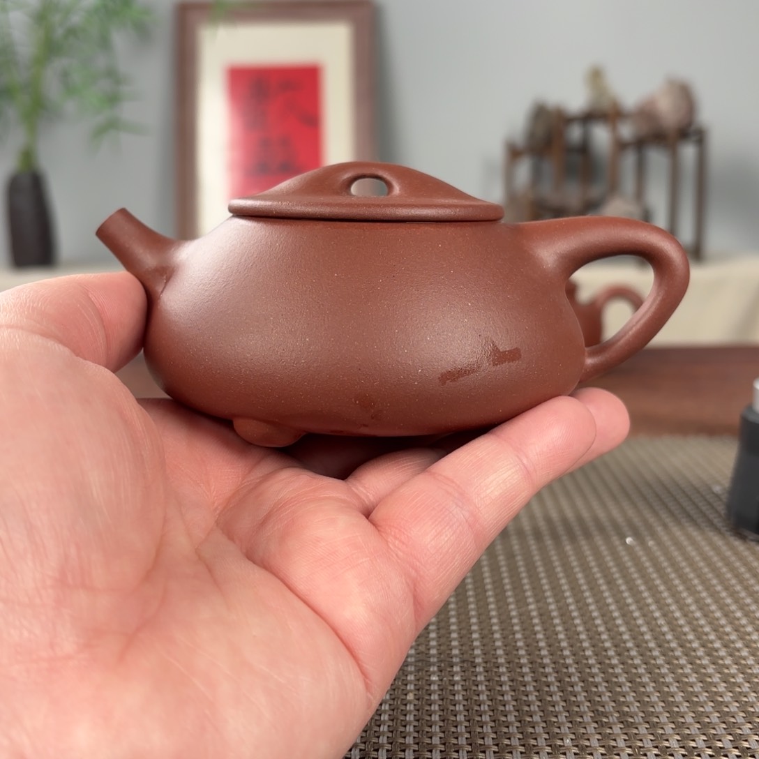 紫砂茶壶一****y微瑕黄龙山原矿紫砂壶
