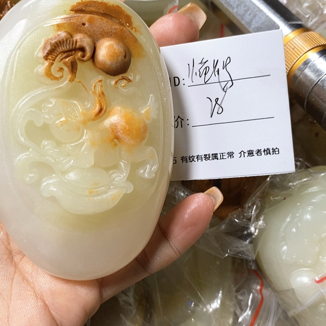 石材懂*古青石手把件