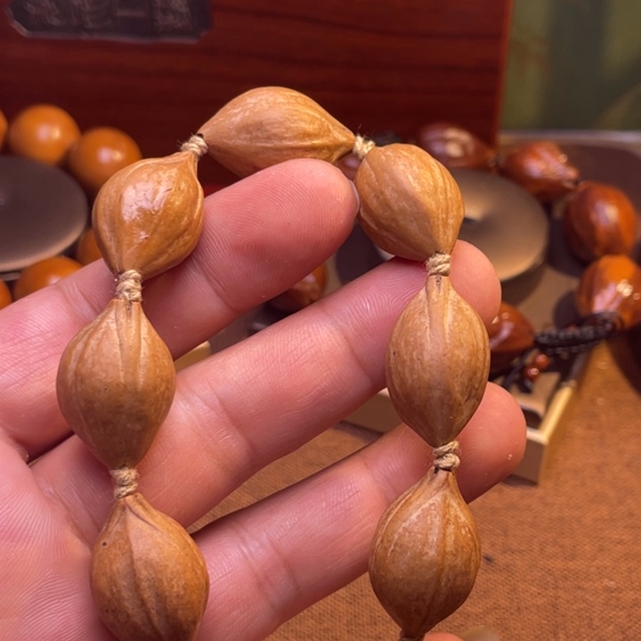 橄榄核吊坠油核素串