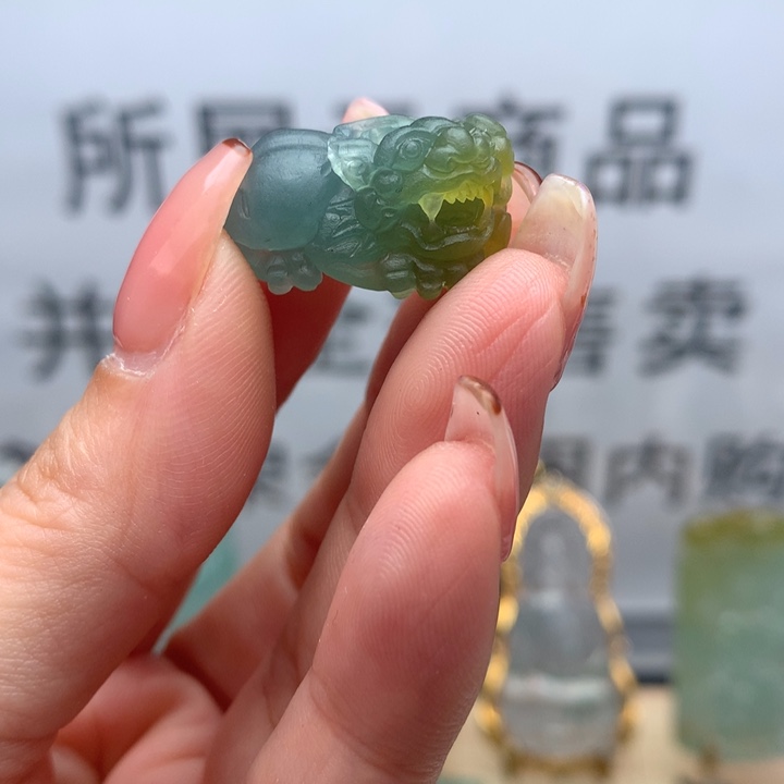 定制翡翠未镶嵌天然翡翠