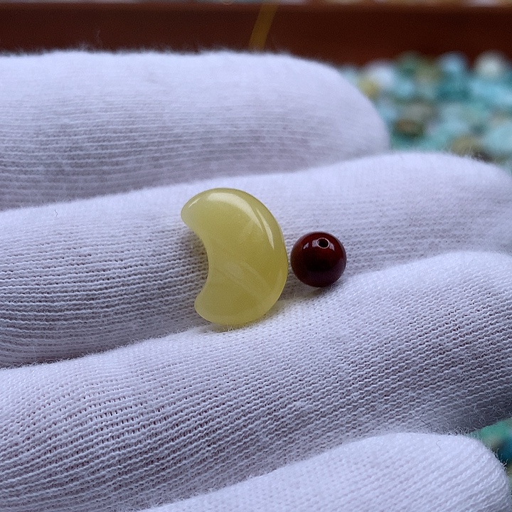 南红玛瑙未镶嵌珠宝奇石