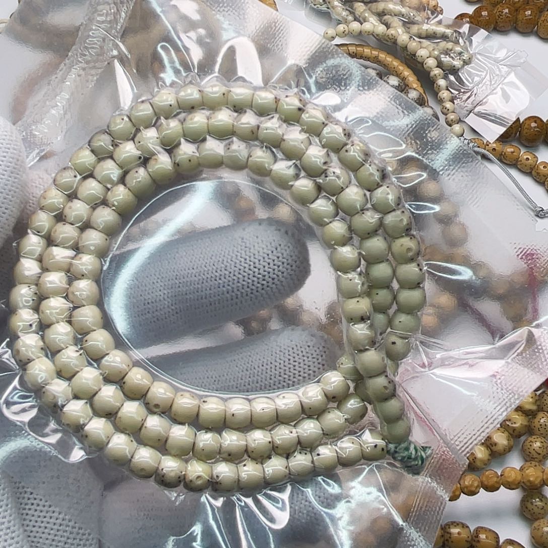 吊坠星月菩提瓷料6x5鼓珠108