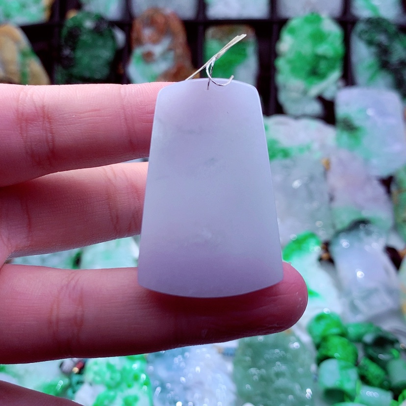 【闪购商品】翡翠颈饰未镶嵌挂件