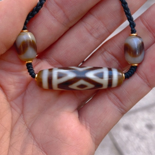 未镶嵌颈饰玛瑙/玉髓（覆膜）