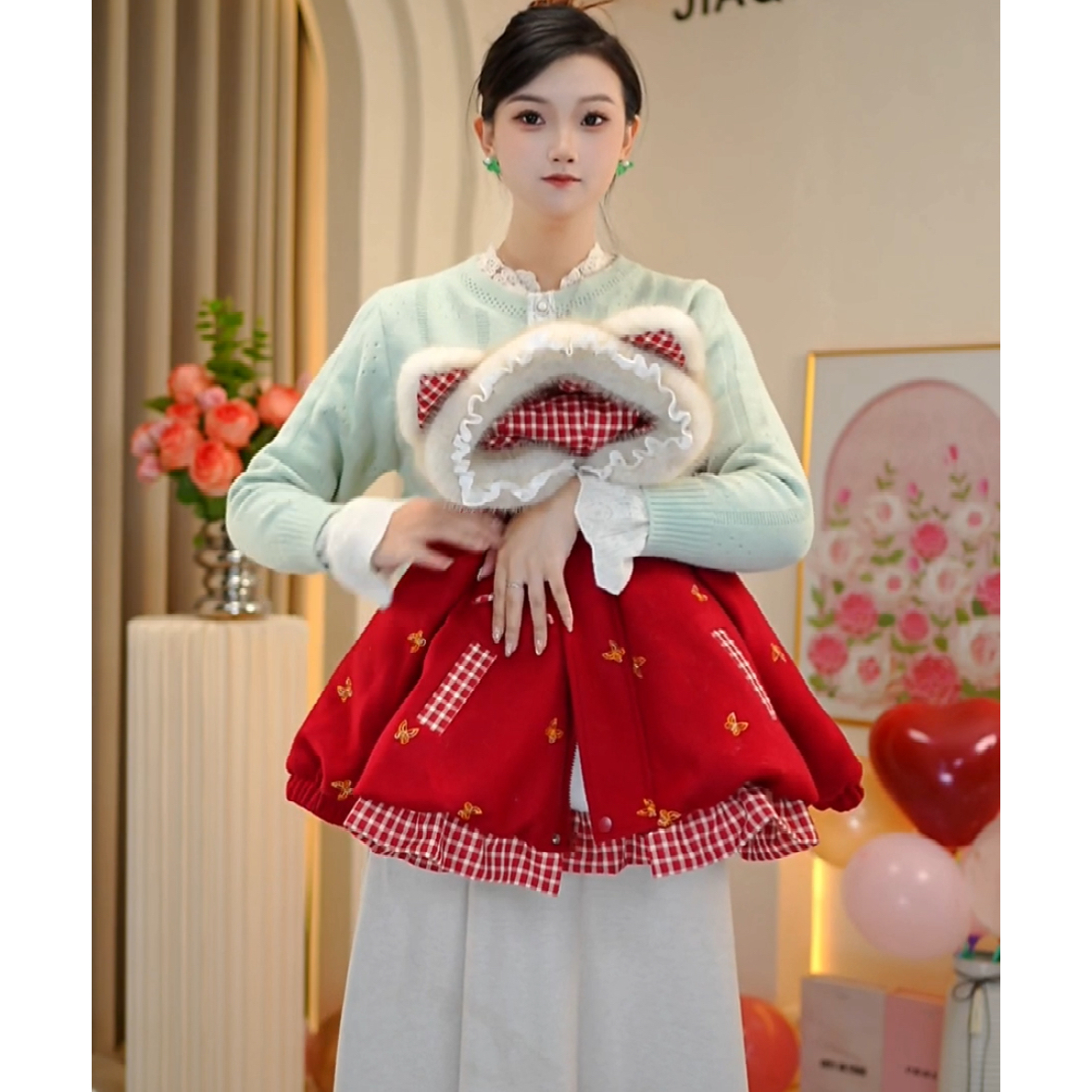 【佳琪妈】年服圣诞极寒系列女童红色刺绣蝴蝶加厚棉服外套-7213#