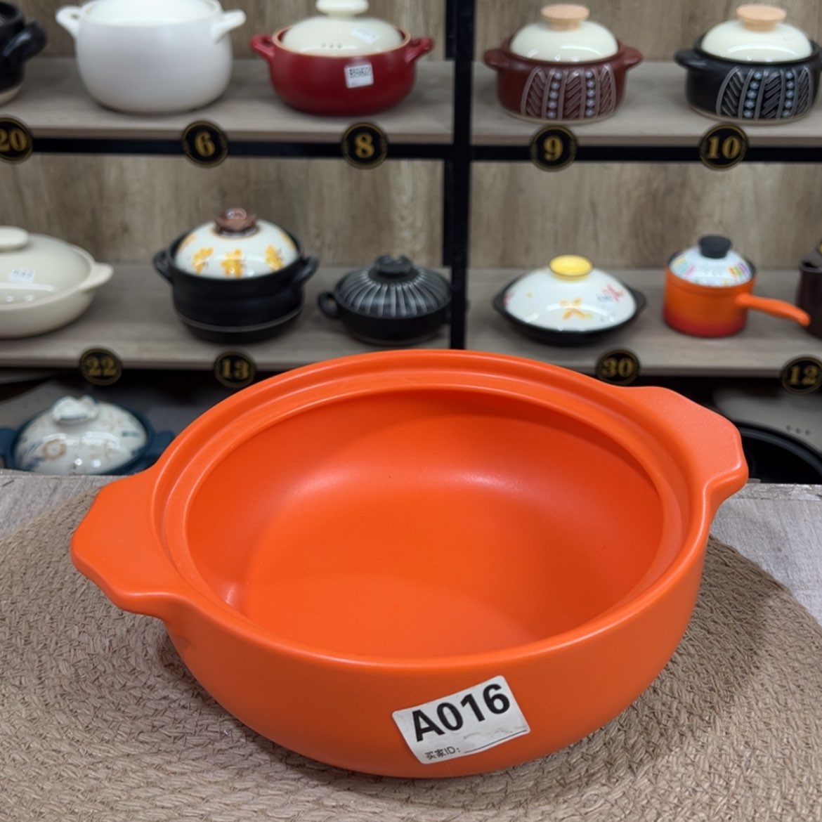 【闪购商品】1.5升砂锅微瑕疵品016