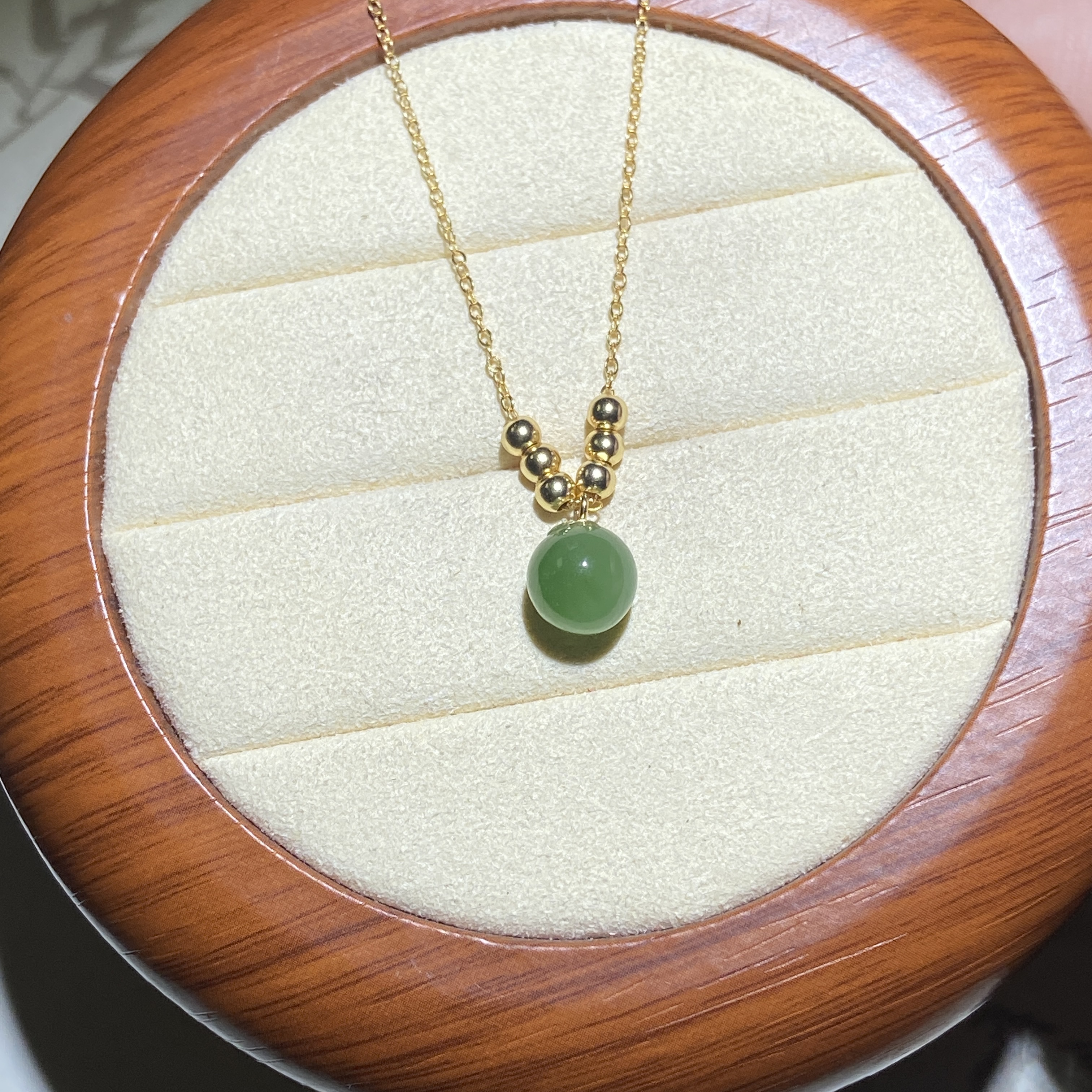 BD0240 S925银镶和田玉碧玉圆珠锁骨链吊坠约卡8mm