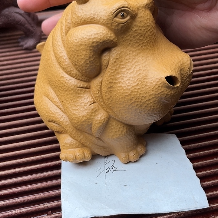 W***W紫砂茶宠紫砂河马微瑕