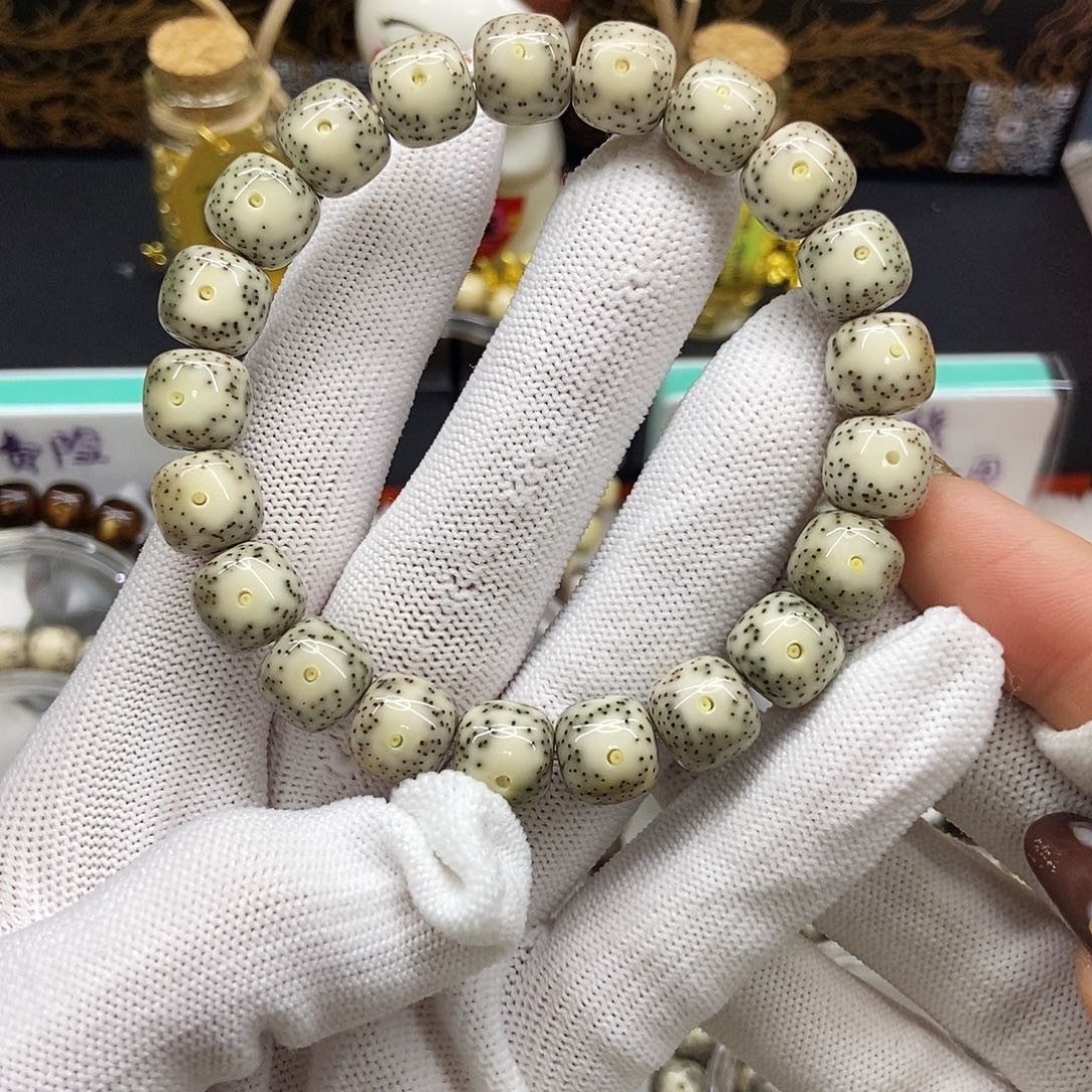 W***D星月菩提手串针尖牛毛星大眼无烟花11/10