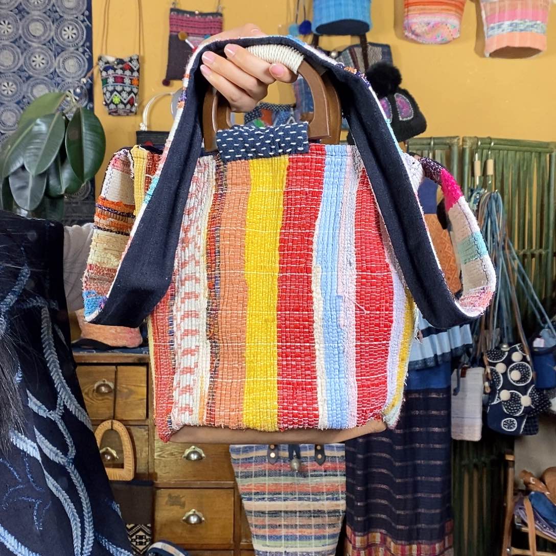 织绣手工制作包包